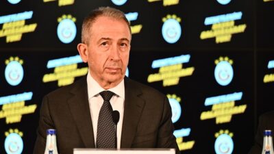 Galatasaray İkinci Başkanı Metin Öztürk, Fenerbahçe'nin teknik direktör Okan Buruk’a