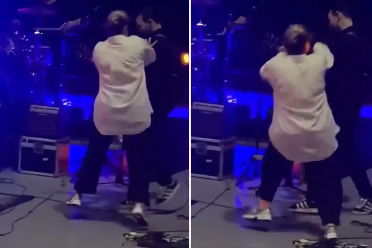 muzikci kalbenden sahnede tuhaf davranis kimse ne yaptigini anlamadi YeDgjiR6