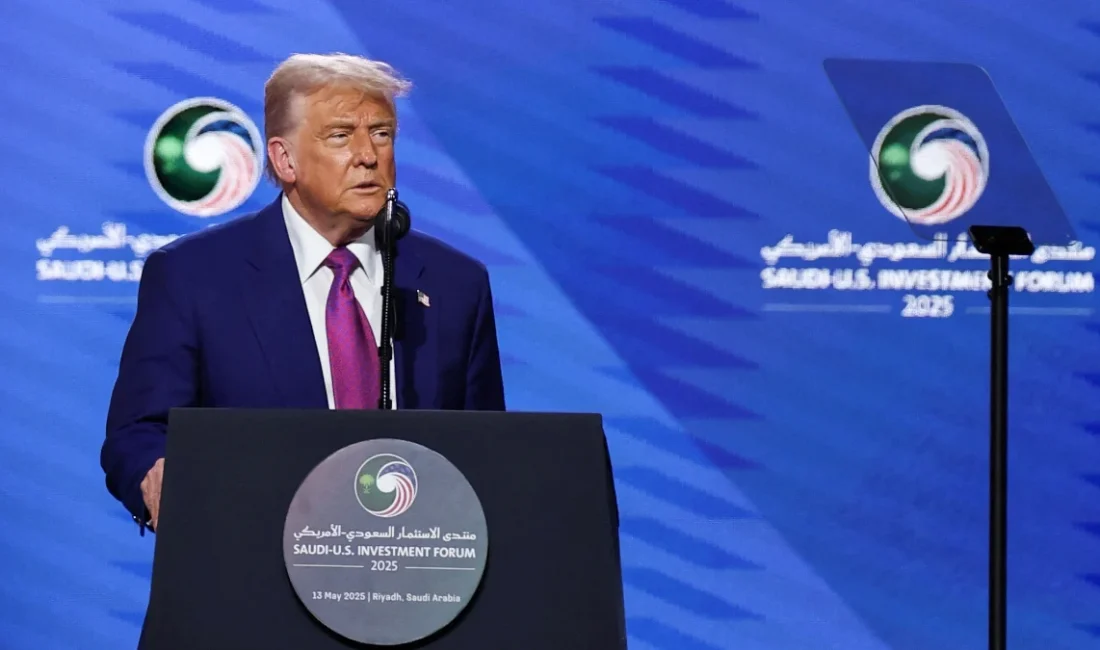 Suudi Arabistan'da Prens Selman ile bir araya gelen ABD Başkanı