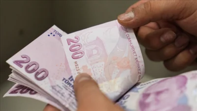 Emeklinin beklediği haber geldi. BAĞ-KUR emeklilerinin bayram ikramiyesi yarın, Emekli
