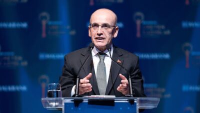 Hazine ve Maliye Bakanı Şimşek, enflasyonu yıl sonunda yüzde 30’un