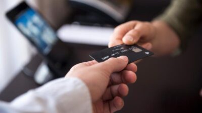 Türkiye Cumhuriyet Merkez Bankası (TCMB), kredi kartlarına uygulanan faiz oranlarında