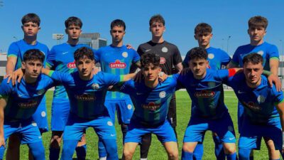 U16 Gelişim Ligi Türkiye Finalleri açılış maçında Galatasaray ile karşılaşan