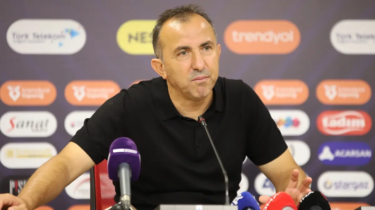 Çaykur Rizespor Teknik Direktörü Recep Uçar, 2-1 kaybedilen Arca Çorum
