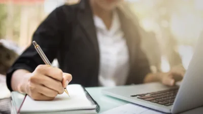 Üniversitelerdeki akademik yükselme ve atama kriterlerine merkezi bir alt sınır