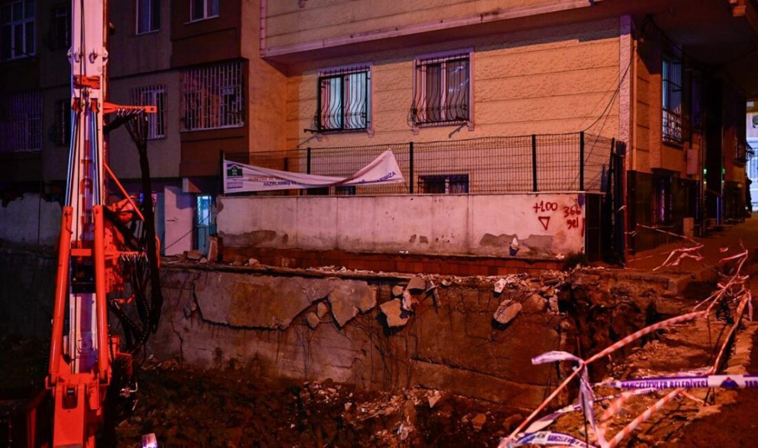 İstanbul Bahçelievler'de temel kazısı sebebiyle çökme riski oluşan 2 binadaki