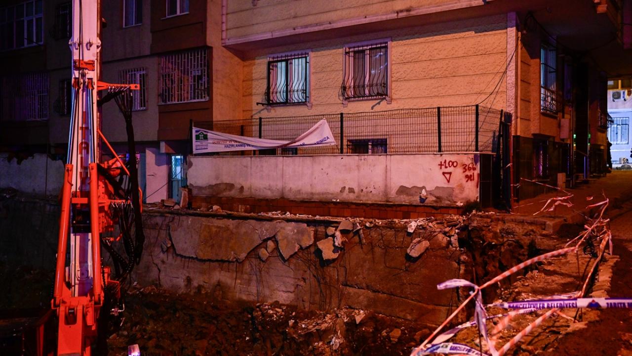 İstanbul Bahçelievler'de temel kazısı sebebiyle çökme riski oluşan 2 binadaki