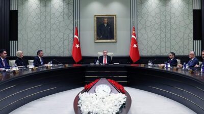 Cumhurbaşkanı Erdoğan başkanlığında toplanan Kabine, fon tasfiyelerinden Terörsüz Türkiye sürecine