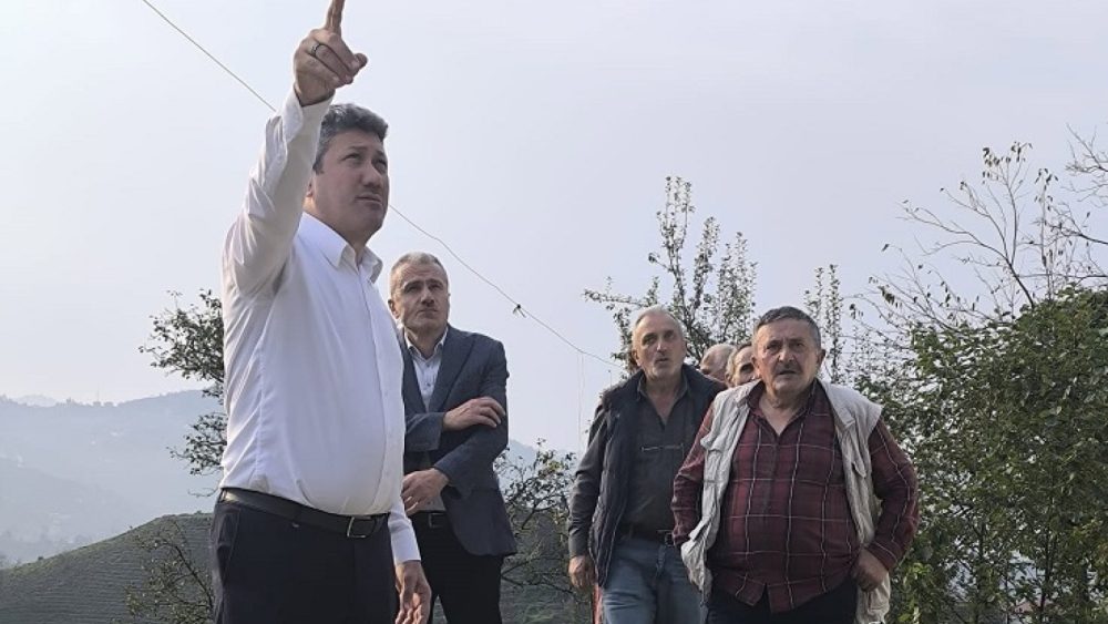 Güneysu Belediyesi, yol yenilemeden içme suyu hatlarına ve heyelan temizliğine