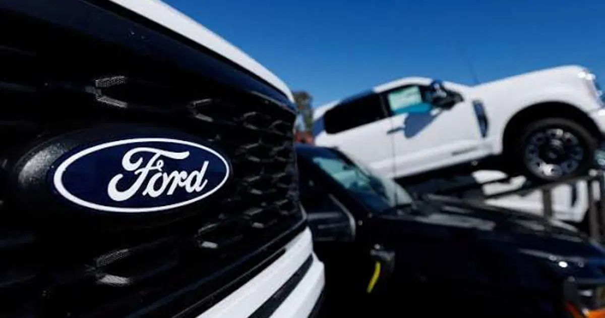 Ford, hırsızlık tehdidi algıladığında kendi kendine yer değiştiren ve parçalarını