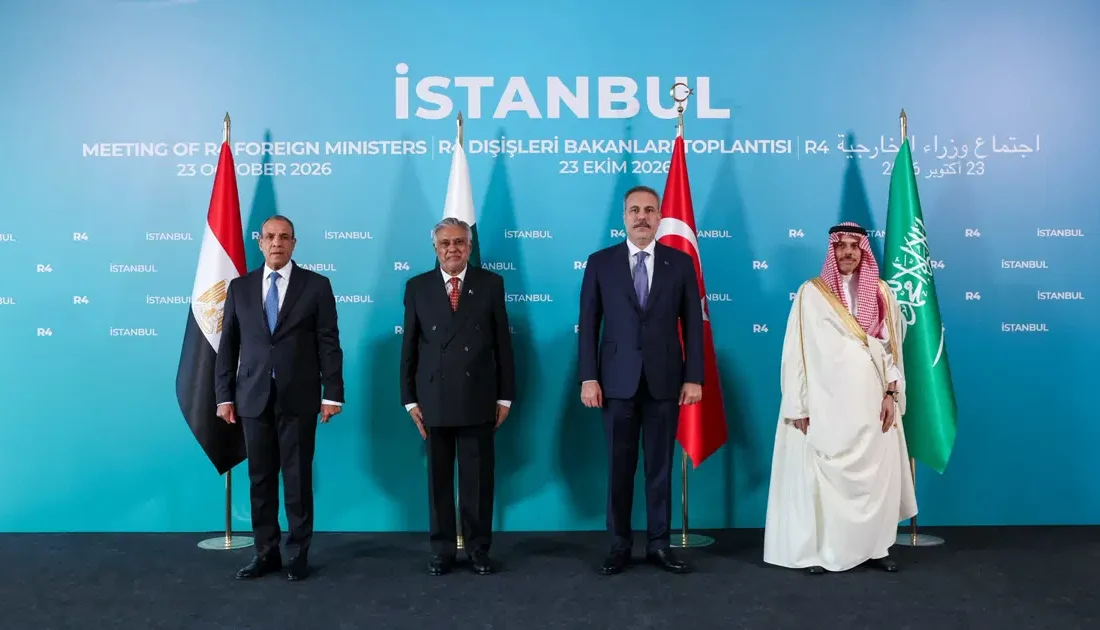 İstanbul'da Dışişleri Bakanı Hakan Fidan'ın ev sahipliğinde toplanan R4 ve