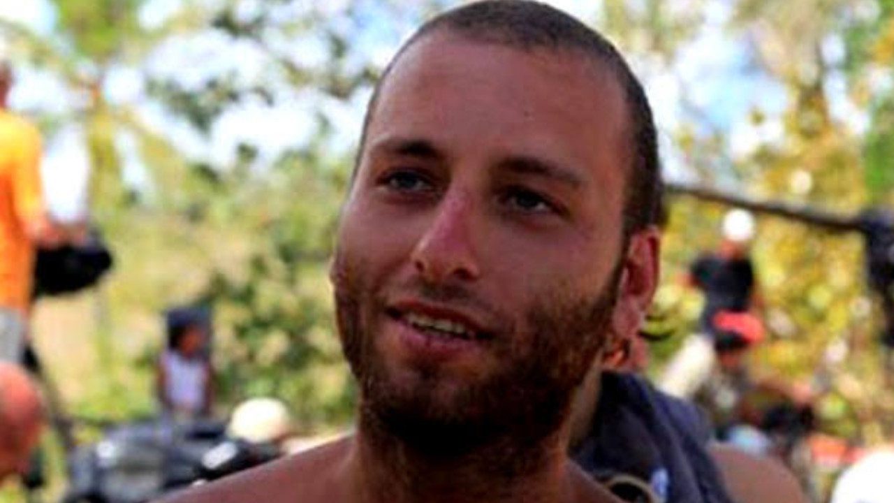 Survivor yarışmasıyla tanınan Taner Tolga Tarlacı'nın cezaevinde darp edilerek hastaneye