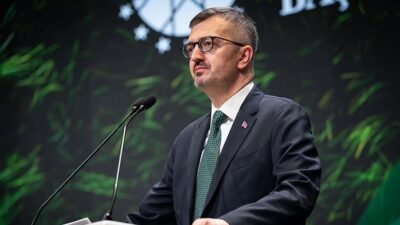 İletişim Başkanı Burhanettin Duran, iklim krizinin yalnızca bilimsel verilerle çözülemeyeceğini