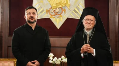 Ukrayna Devlet Başkanı Volodimir Zelenski, İstanbul temasları kapsamında Balat'ta bulunan